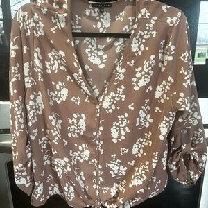 West Kei Women’s Floral Blush Blouse